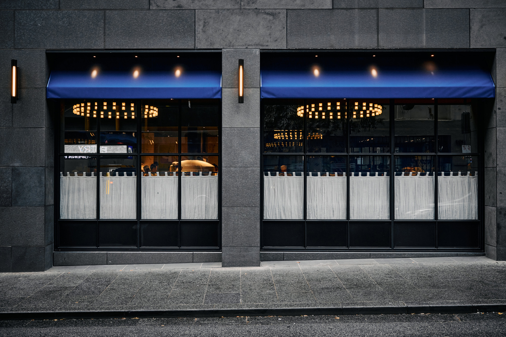 First Look With Elegance and a Touch of Melbourne Nostalgia